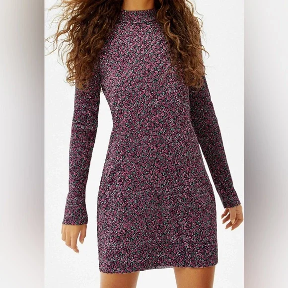 Bershka Long Sleeve Dainty Floral Print Pleated Mini Dress Size Small - Picture 1 of 14